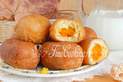 zharenye-pirozhki-na-zakvaske-s-varenem-58cd00de1ef70-8211762