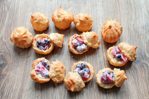 profitroli_s_yagodami-723378-3213527