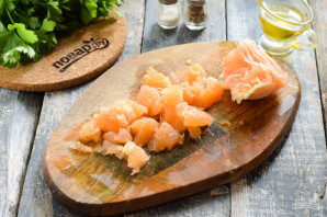 salat_s_greipfrutom_i_kedrovimi_oreshkami-730782-2196933