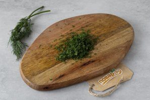 salat_s_pomidorami_seldereem_i_percem-762865-7592123