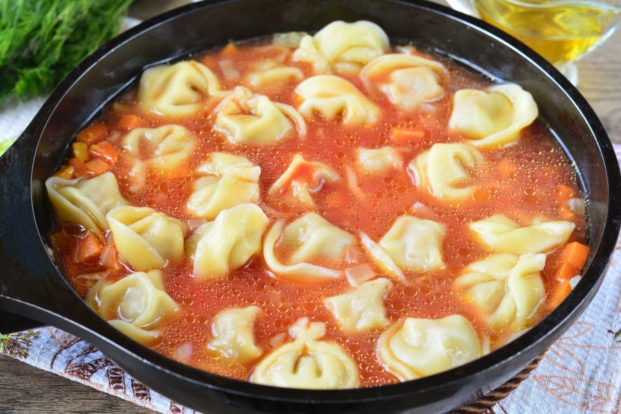 pelmeni_v_tomatnom_souse-657577-1276304