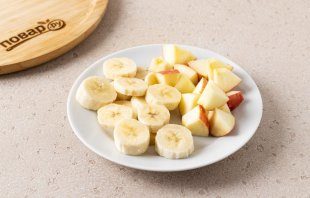 yablochno-bananovii_smuzi_s_zelenim_chaem-778727-4316456