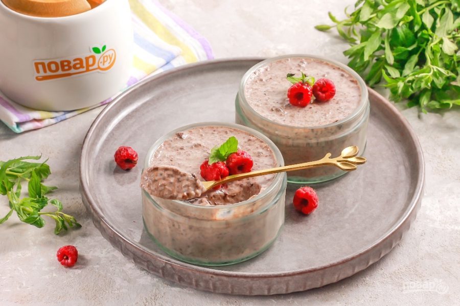 shokoladnii_chia-puding_s_iogurtom-779471-1773361