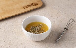apelsinovaya_salatnaya_zapravka_s_oregano-791799-8399759