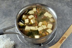 miso-sup_s_lososem-791130-8417478