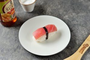 sushi_maguro-791202-3039164