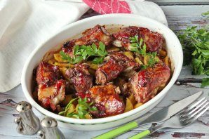 svinie_rebra_v_soevo-medovom_souse_zapechennie_s_kartoshkoi-789602-1628462