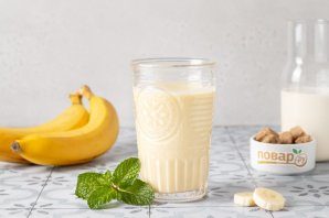 bananovii_smuzi_s_molokom-798497-9077391
