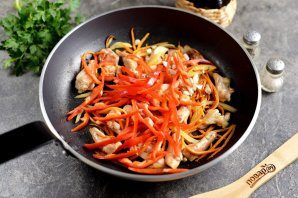 lapsha_po-koreiski_s_kuricei-799536-5699248