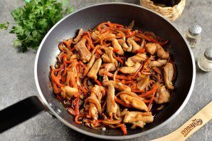 lapsha_po-koreiski_s_kuricei-799538-7337136