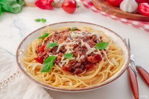pasta_quotbolonezequot_s_sirom-798919-6540130