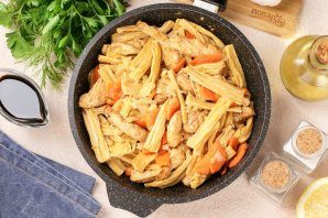 jarenaya_soevaya_sparja_s_kuricei-803028-3277892