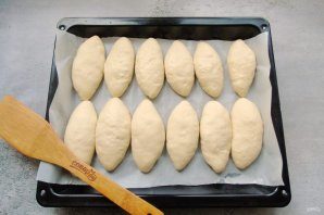 pirojki_s_kapustoi_i_kolbasoi-800903-2323827