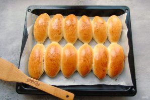 pirojki_s_kapustoi_i_kolbasoi-800904-7024884