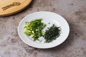 salat_iz_pekinskoi_kapusti_s_vyalenimi_pomidorami-802169-2088963