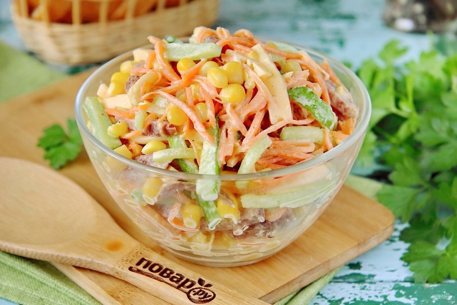salat_quotveneciyaquot_s_kolbasoi-603870-7768865