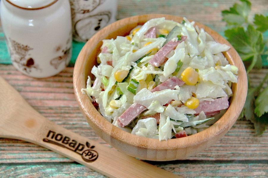 salat_s_kapustoi_kolbasoi_i_kukuruzoi-560665-3903094