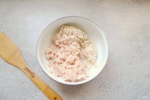 sup_s_frikadelkami_i_struchkovoi_fasoliu-801307-6552398