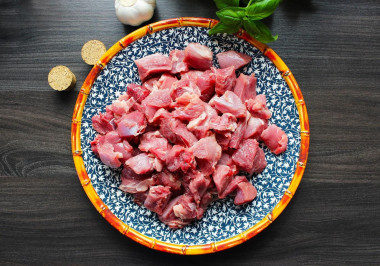bulgur-s-indeikoi-na-skovorode_1680528328_1_max-6590918