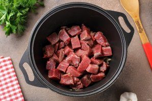 govyadina_tushenaya_v_tomatnoi_paste-804085-8031913