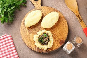kartofelnie_pirojki_s_gribami-804005-4582868