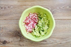 salat_quotnostalgiyaquot-802390-9090461
