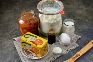 tertii_pirog_s_varenem_na_margarine-803934-5744163