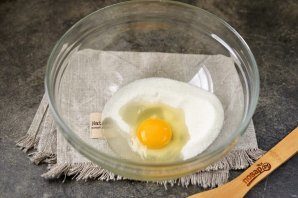 tertii_pirog_s_varenem_na_margarine-803935-7056255