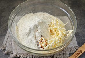 tertii_pirog_s_varenem_na_margarine-803937-2479538